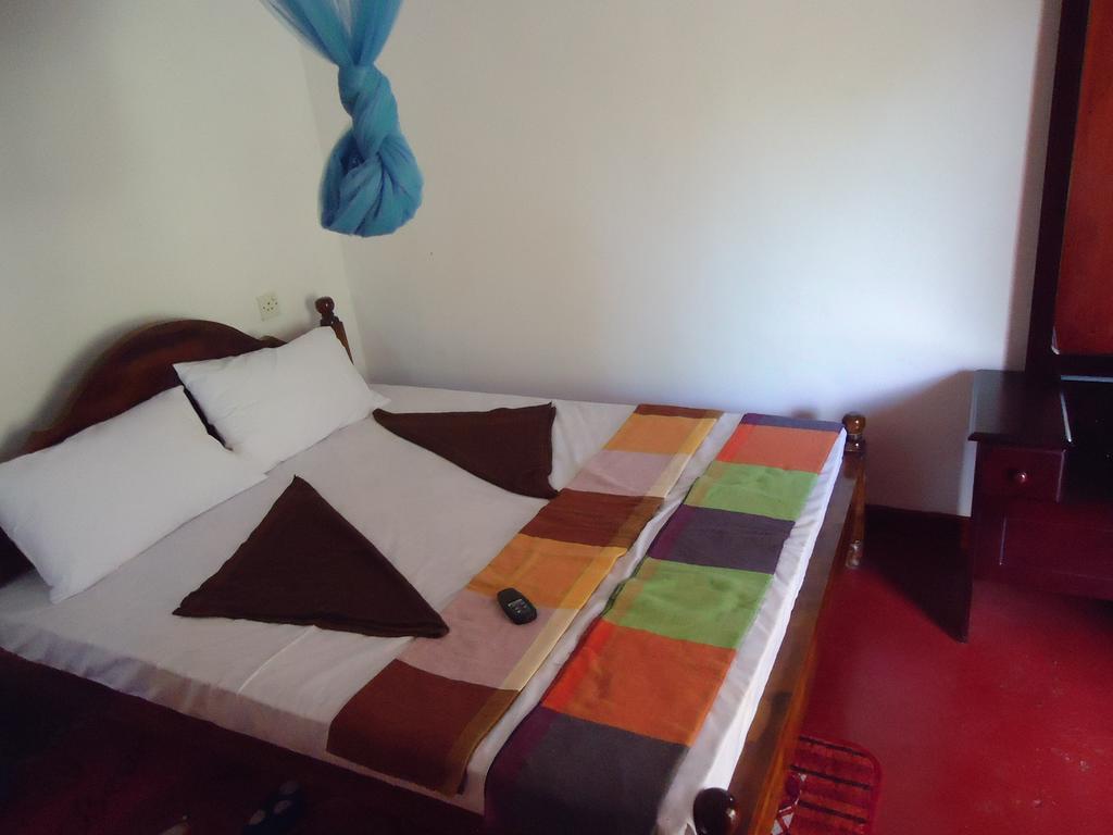 Sigiri Picaso Home Stay Sigiriya Ngoại thất bức ảnh
