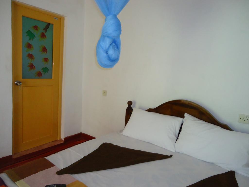 Sigiri Picaso Home Stay Sigiriya Ngoại thất bức ảnh