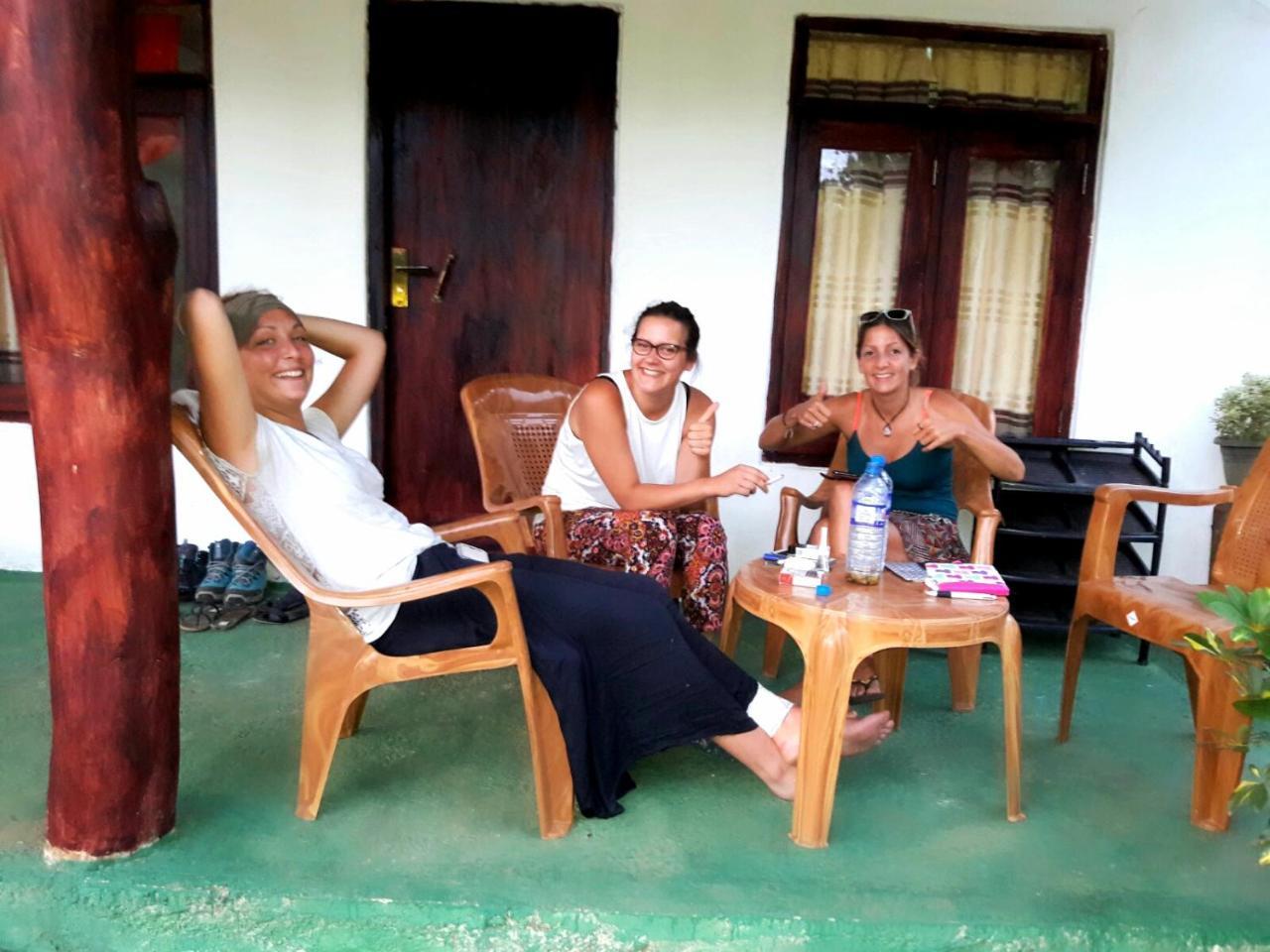 Sigiri Picaso Home Stay Sigiriya Ngoại thất bức ảnh