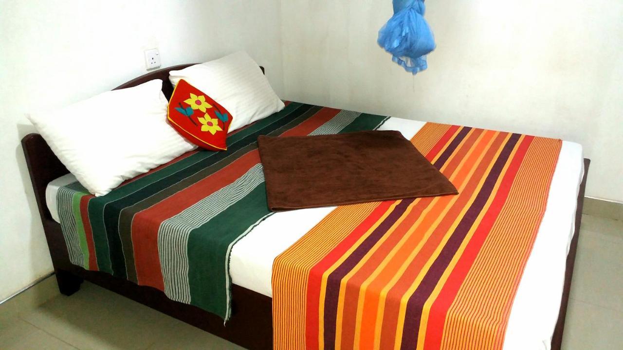 Sigiri Picaso Home Stay Sigiriya Ngoại thất bức ảnh