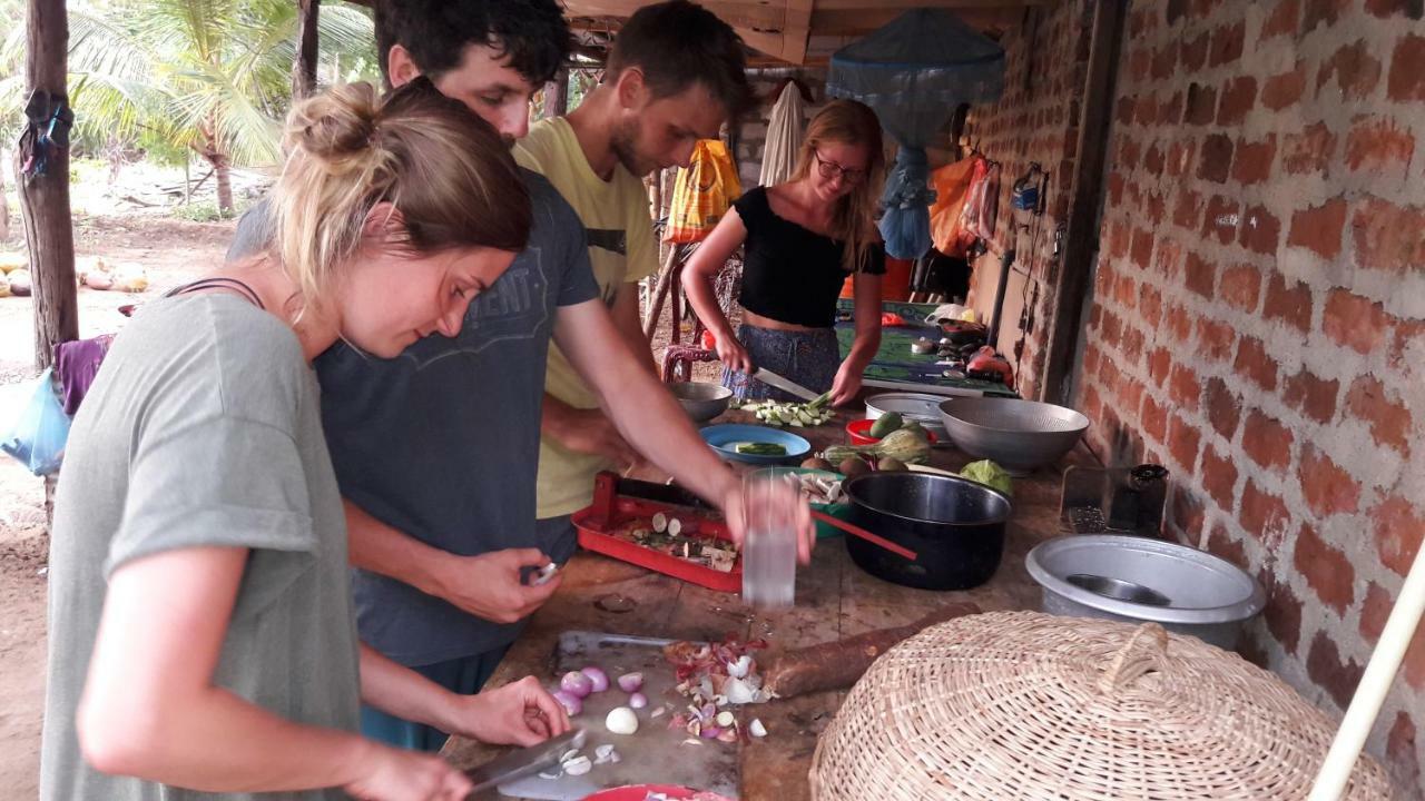 Sigiri Picaso Home Stay Sigiriya Ngoại thất bức ảnh